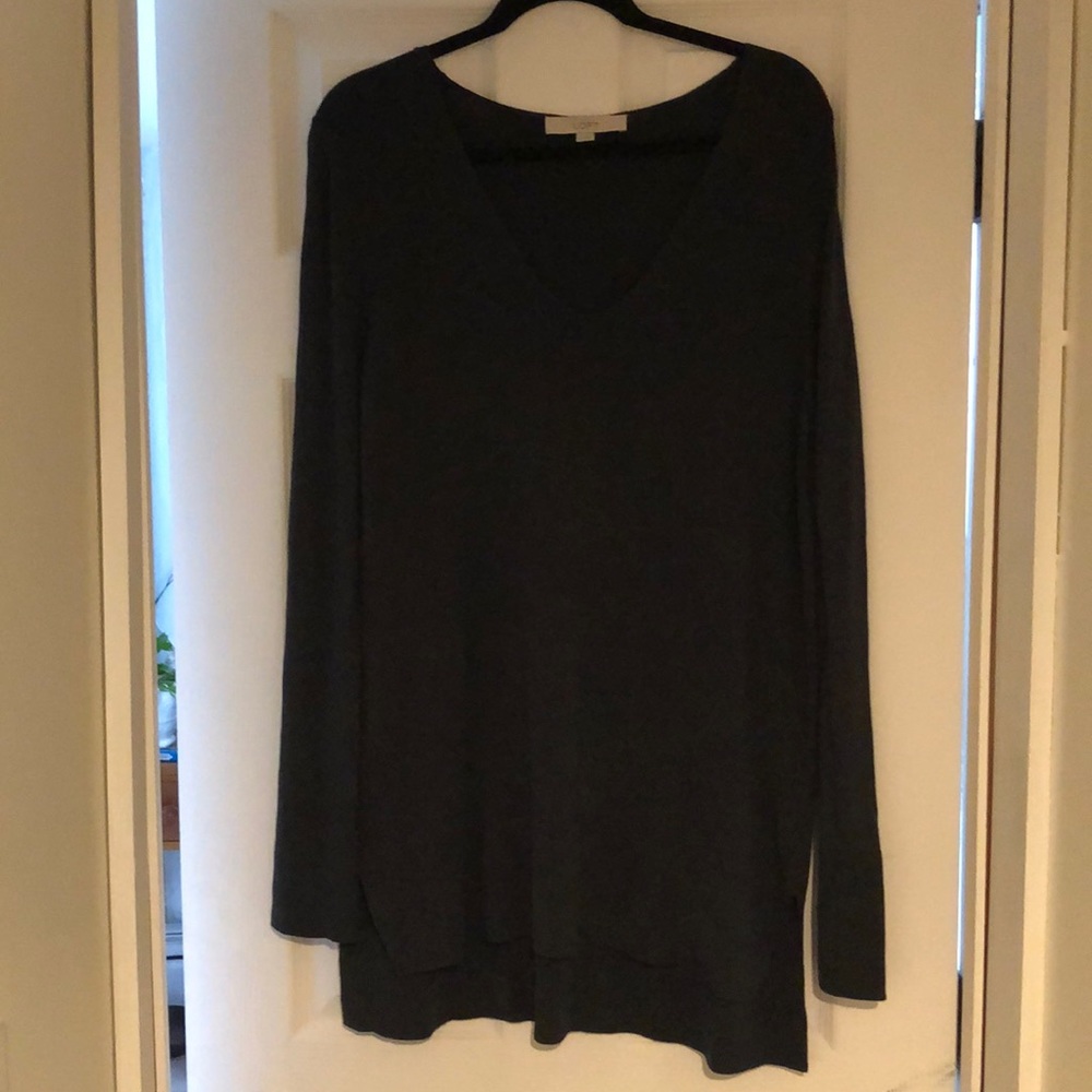 Blue v neck sweater